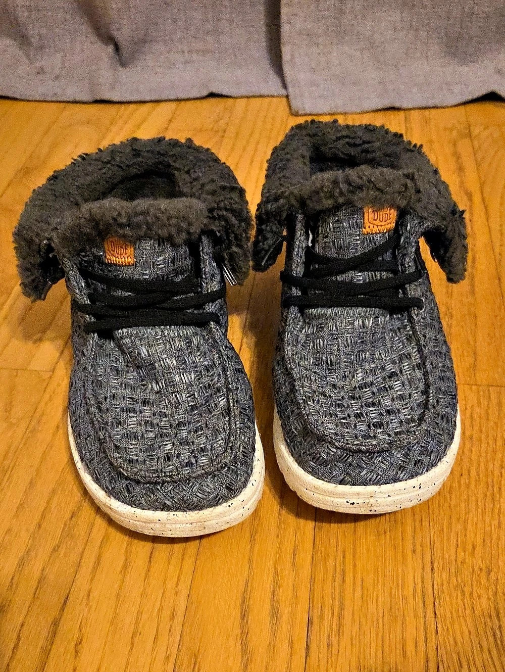 Hey Dude Wendy Fold Brushed Cozy Black Boots